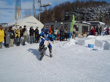 岩見沢ドカ雪祭りエンデューロ　自分写真アップ！編_e0028049_21541843.jpg