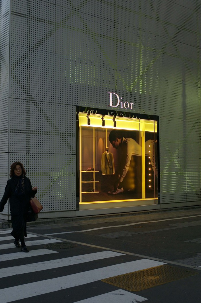 銀座晴海通り　－　Dior_c0156404_7534374.jpg