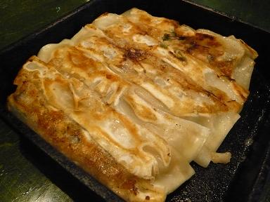 二日目のお昼は「紅虎餃子房」　～伊豆山温泉旅行～_a0029277_0253587.jpg