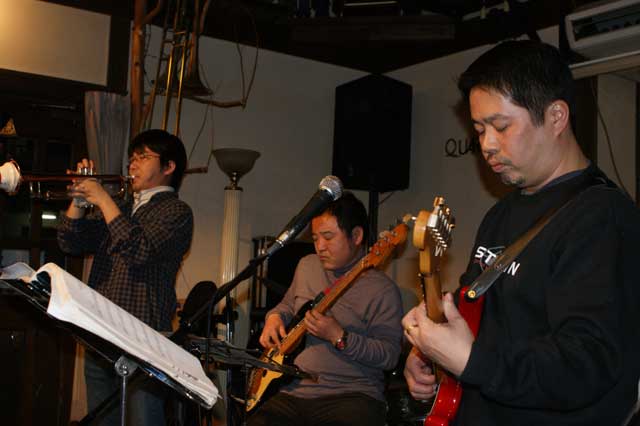 a0003202_8481648.jpg