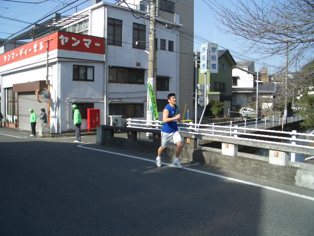 「春二番」(?)の中での今泉地区駅伝大会_f0141310_19334199.jpg