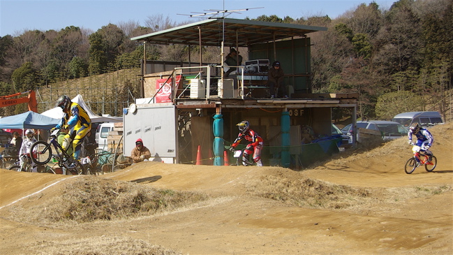 2008 緑山２月定期戦VOL1BMXエリートクラス予選画像垂れ流し_b0065730_2032378.jpg