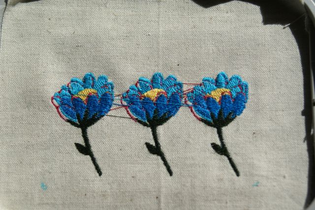 置き縫いで刺繍 布と糸の時間plus 置き縫いで刺繍 布と糸の時間plus
