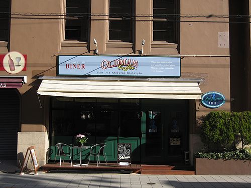 大阪輸出莫大小工業組合・莫大小会館_f0139570_2384195.jpg