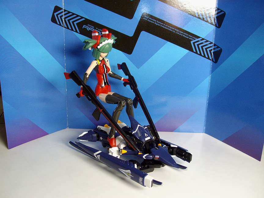 うちの武装神姫、サンタ型MMS ツガル Blue Xmas ver : 動力模型