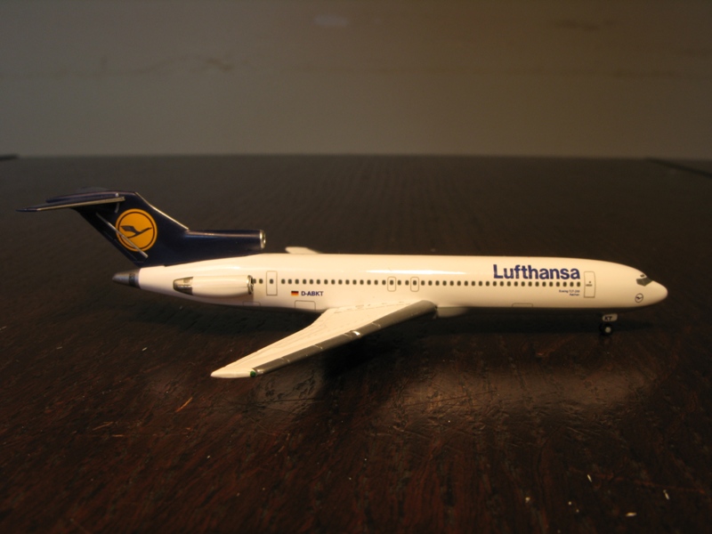 Boeing 727-200 Lufthansa Boeing 727-200 Lufthansa