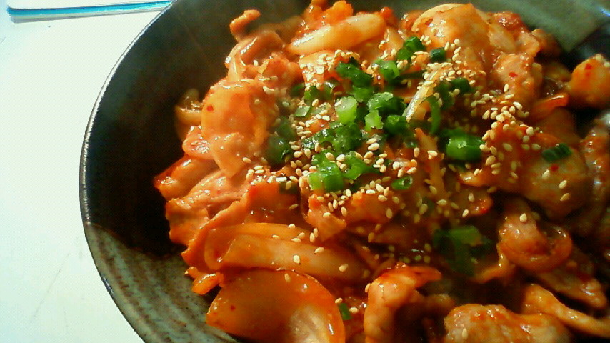 豚丼2連続 豚キムチ丼 Bubble,bath?