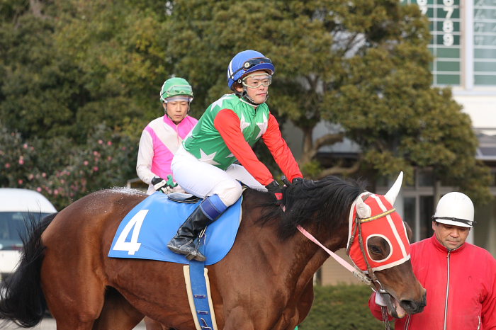 2008年2月24日（日） 高知競馬 10R 月光仮面登場の日特別_a0077663_18274523.jpg