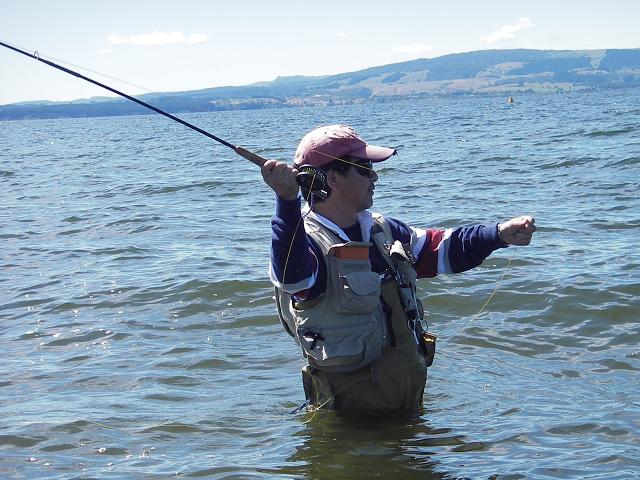 Murupara Fishing Trip （Lake Rotorua） _e0144195_2024959.jpg