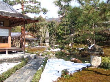 南禅寺門前「順正」で雪見の湯豆腐_f0120102_82802.jpg