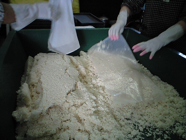 d0099708_1284859.jpg