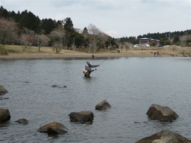 ２００８芦ノ湖釣行！_d0126708_21422987.jpg