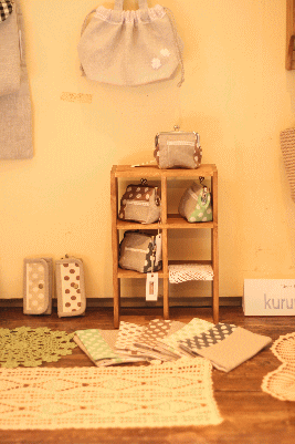 d0100192_21335896.gif