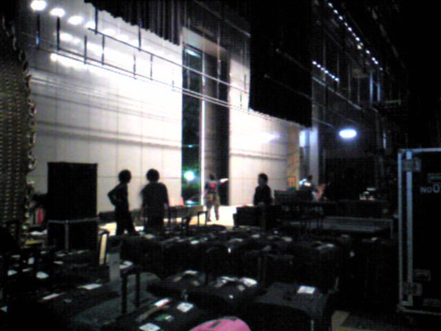 Tomorrow is a day off! (明日はお・や・す・み!)_e0142585_22134864.jpg
