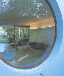 ＯＳＣＡＲ　ＮＩＥＭＥＹＥＲ　ＨＯＵＳＥＳ_f0033630_14214018.jpg