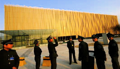 北京五輪テロ襲撃計画発覚!中国警察が容疑者を射殺_d0123476_8301094.jpg