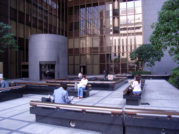 e0005649_16104790.jpg