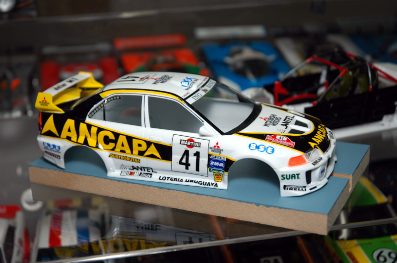 タミヤ 電動RCカーシリーズ 1/10RC 三菱ランサー