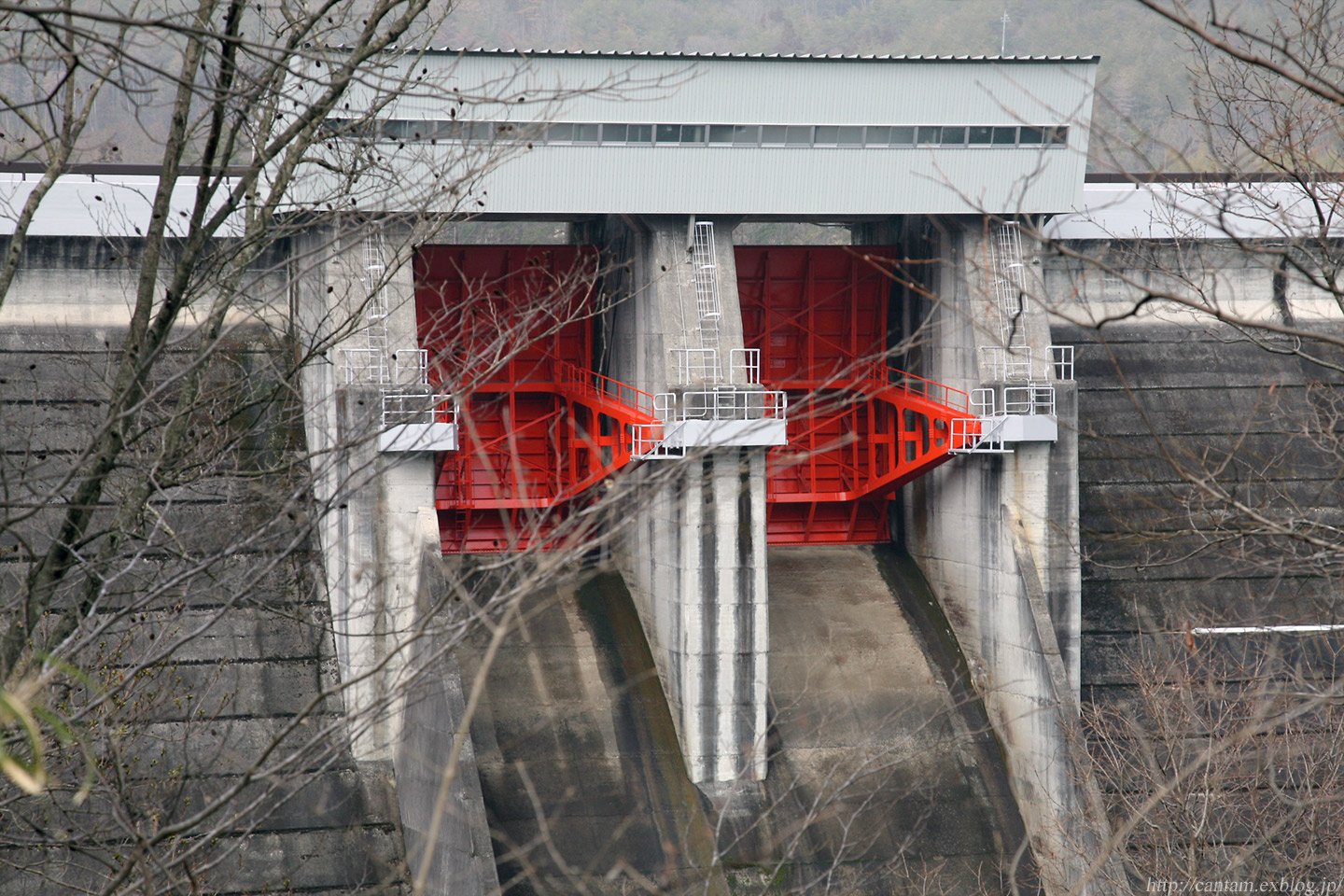 広島県 東広島市 椋梨ダム_f0091955_205470.jpg