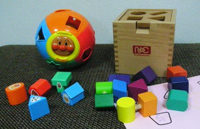 パズル４ 1歳 立体形パズル お教室での使い方 わたし的日常 東京 おもちゃで幼児教育 中学受験