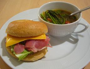 f0041447_1224999.jpg