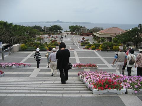 b0032079_1283145.jpg