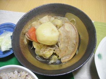 車麩で肉じゃが風＆朝ごはん_c0111882_11531688.jpg