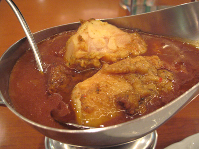 千疋屋総本店 タンドリーチキンマンゴーカレー アトレ信濃町店 どすこいスイーツ道場 千疋屋総本店 タンドリーチキンマンゴーカレー アトレ信濃町店 どすこいスイーツ道場