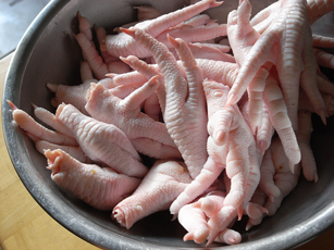 ヨロヨロしながら 豆豉鳳爪 を One Day ヨロヨロしながら 豆豉鳳爪 を One Day