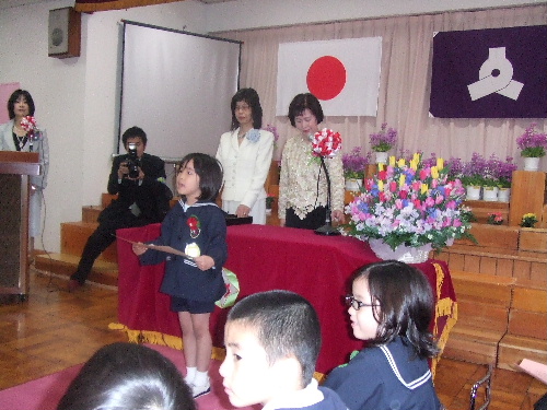 3月21日(金) 文京区立幼稚園一斉卒園式_e0093518_1622564.jpg