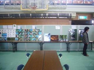 b0082459_1082680.jpg