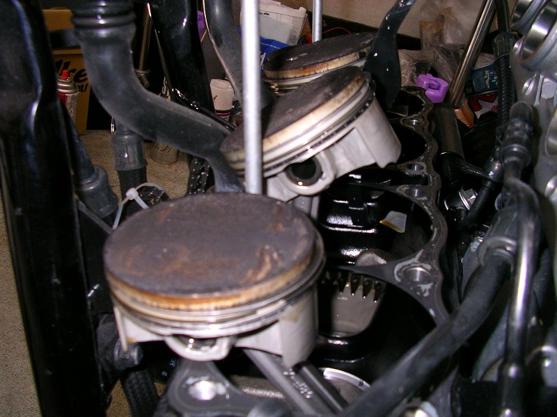 GSX1400腰上移植パートⅡ : wakaban's GSX1400 blog