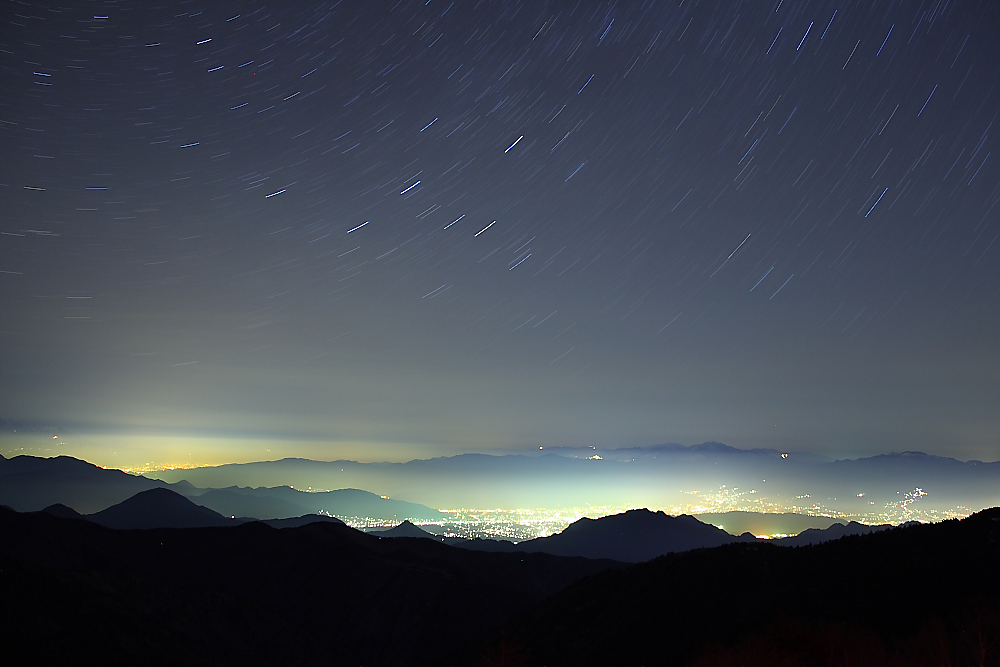 佐久平の街灯りと星空_c0032494_736452.jpg