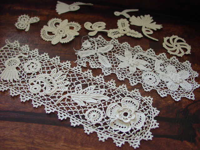 アンティーク アイリッシュクロシェレース 多層パンジー向日葵三つ葉 手編ドイリー 完全保存リクエスト版 優美なレース編み アンティーククロッシェ