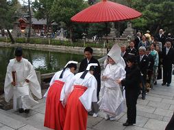 住吉大社で神前結婚式_f0001956_22593033.jpg