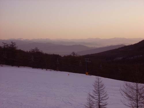 春の雪の贈り物_e0120896_6385830.jpg