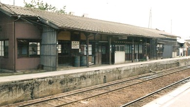 新潟交通 焼鮒駅_e0030537_2220123.jpg
