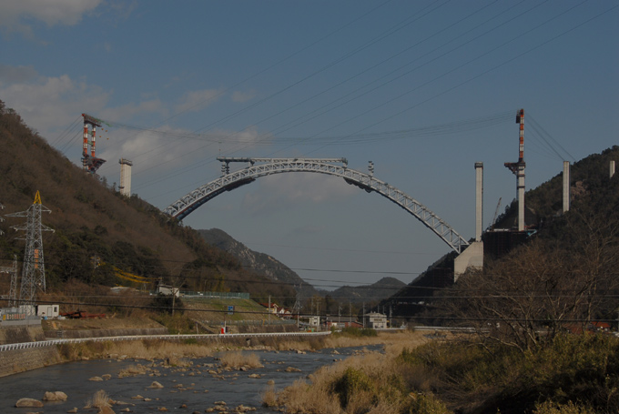 フライトロード空港大橋（架設工事中）_c0074640_0312845.jpg