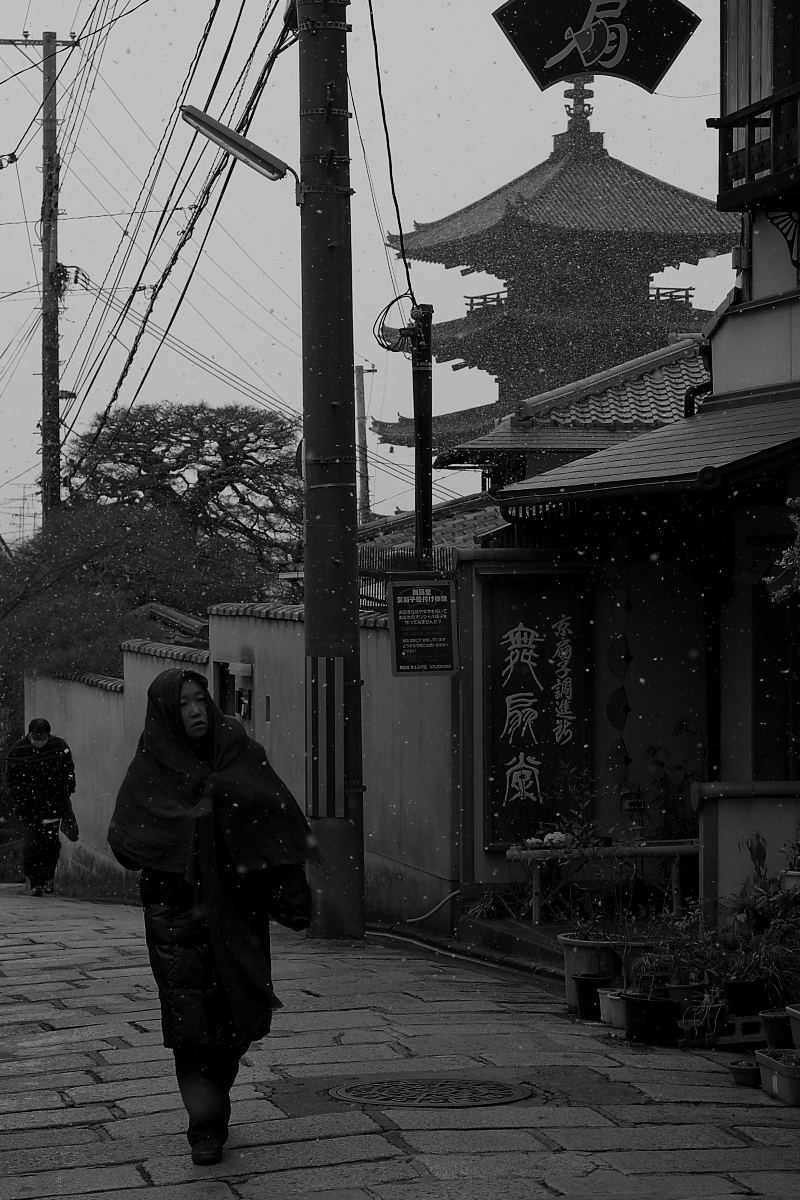 京都　雪景色　<東山2>　1 _f0021869_9333252.jpg