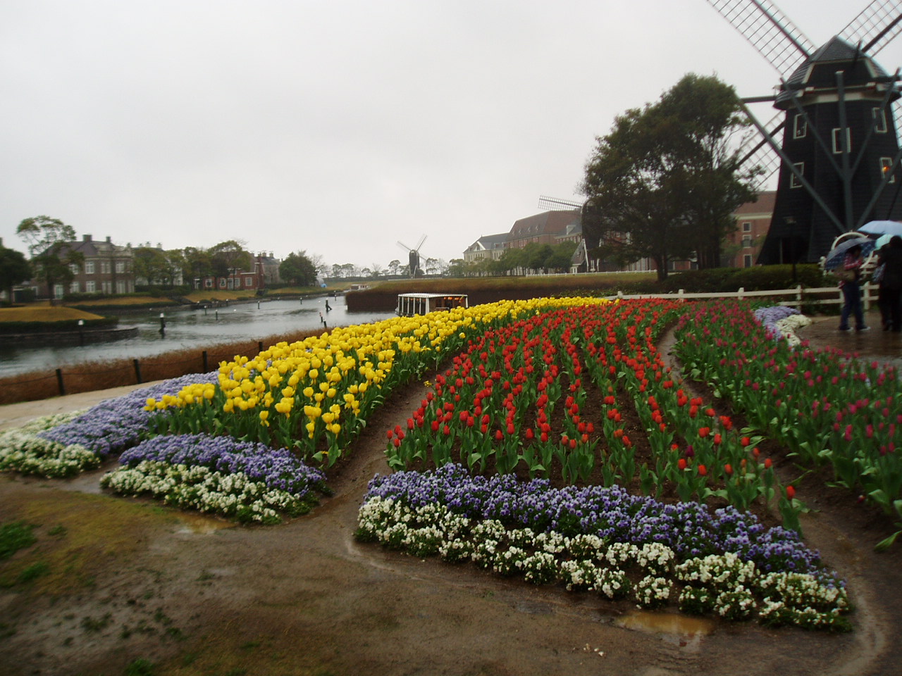 雨のハウステンボス_b0095844_21105965.jpg