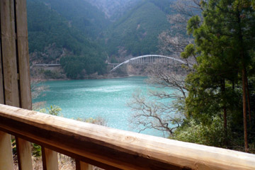e0083517_221314100.jpg