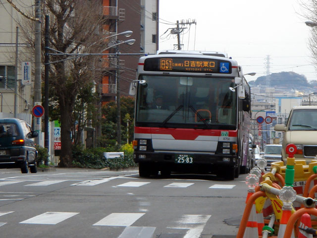 日51　H8756　日吉駅東口ゆき_c0130964_15144235.jpg