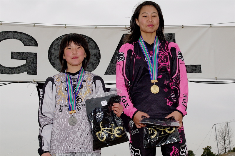 JBMXFスーパーシリーズ第2戦IN笠岡DAY2VOL9ガールズ11~15クラス決勝_b0065730_2111374.jpg