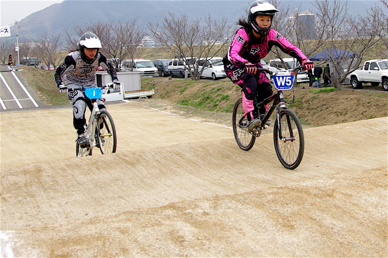 JBMXFスーパーシリーズ第2戦IN笠岡DAY2VOL9ガールズ11~15クラス決勝_b0065730_2181811.jpg