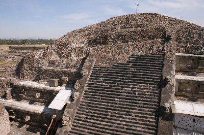 Teotihuacan（後編）_b0096620_0323449.jpg