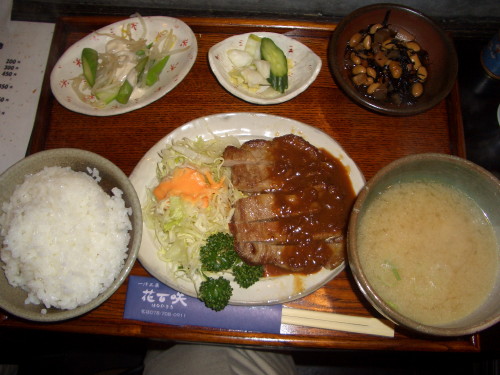 花百咲の昼食と垂水廉売市場_b0118987_6322413.jpg