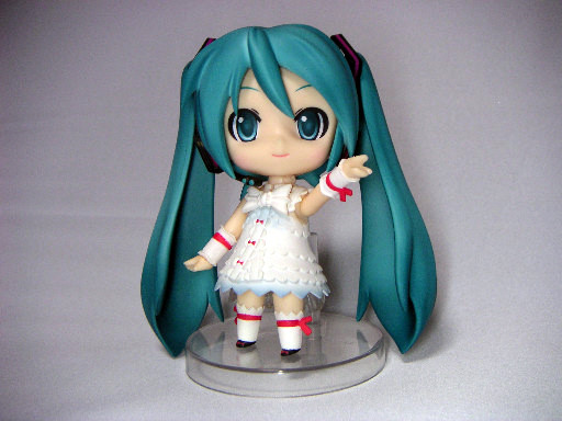 ねんどろいど初音ミク開封_a0001281_448199.jpg