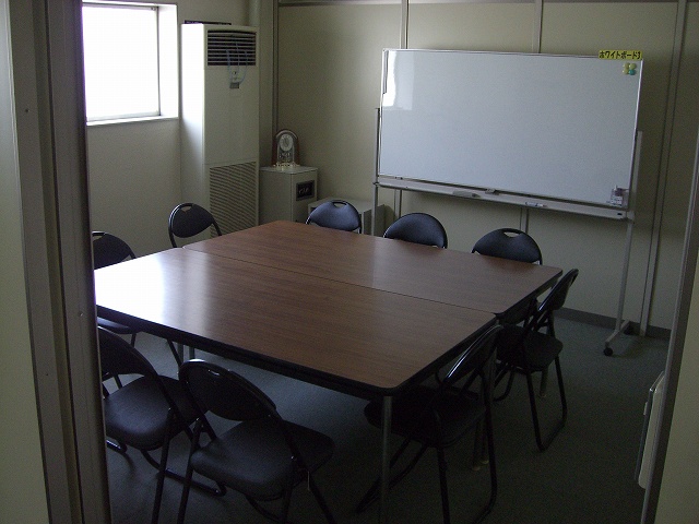 会議の位置決め_d0085634_1056798.jpg
