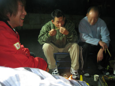 平成20 年4月5日 某漁港で貝採り提灯_a0107644_12511624.jpg