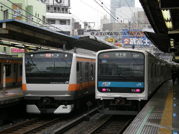 神田駅で_f0084703_208405.jpg